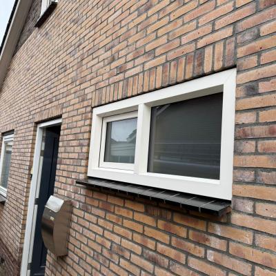 Kunststof kozijnen geplaatst in een woning in de Westereen