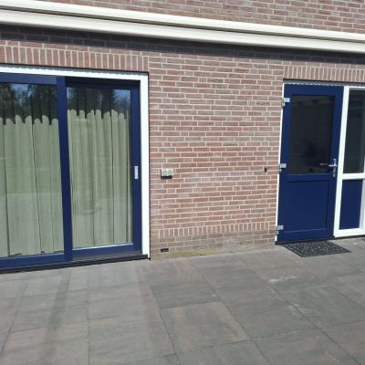 Kunststof kozijnen geplaatst in een woning in Drachtstercompagnie