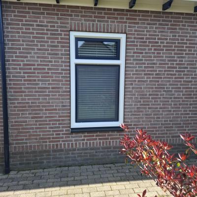 Kunststof kozijnen geplaatst in een woning in Drachtstercompagnie