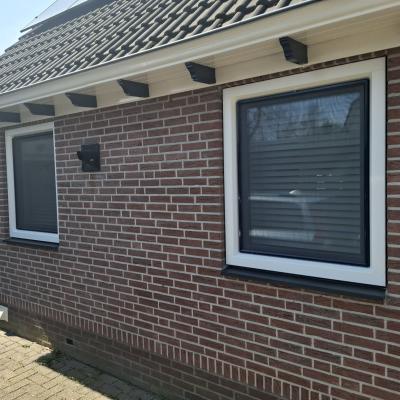 Kunststof kozijnen geplaatst in een woning in Drachtstercompagnie